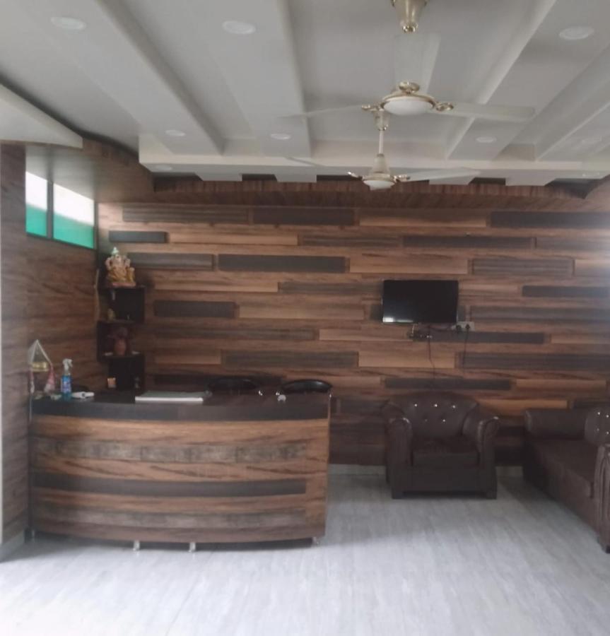 Woodland Lodge And Restaurant Guwahati Zewnętrze zdjęcie