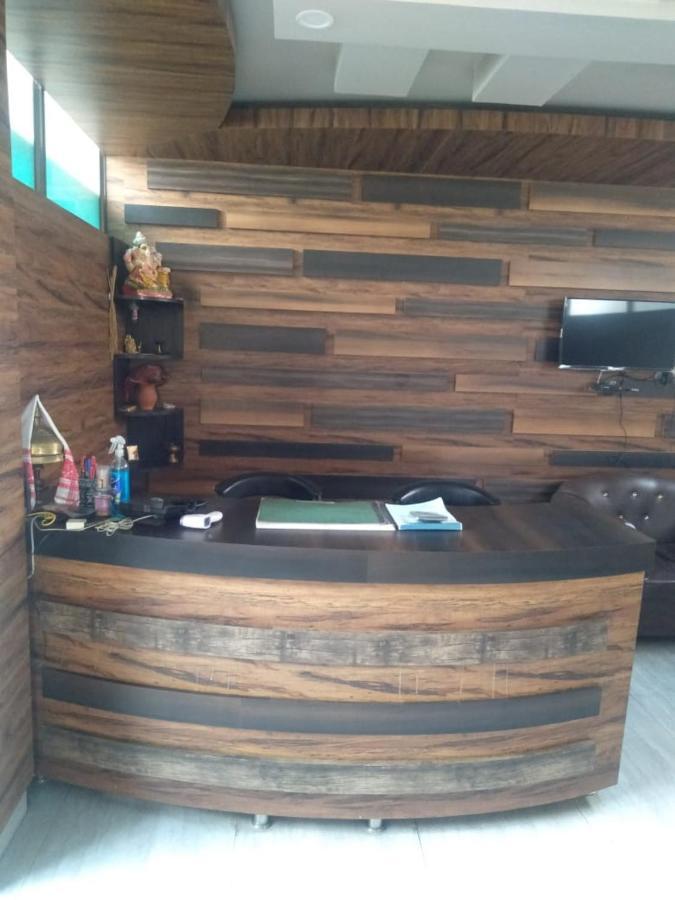 Woodland Lodge And Restaurant Guwahati Zewnętrze zdjęcie